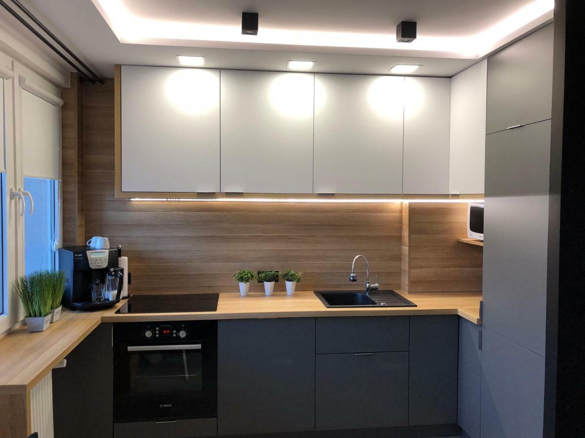 Family & Business Sauna Apartments Rynek Centrum Downtown - 2 Bedroom With Private Sauna, Balcony, Parking Kielce Bagian luar foto