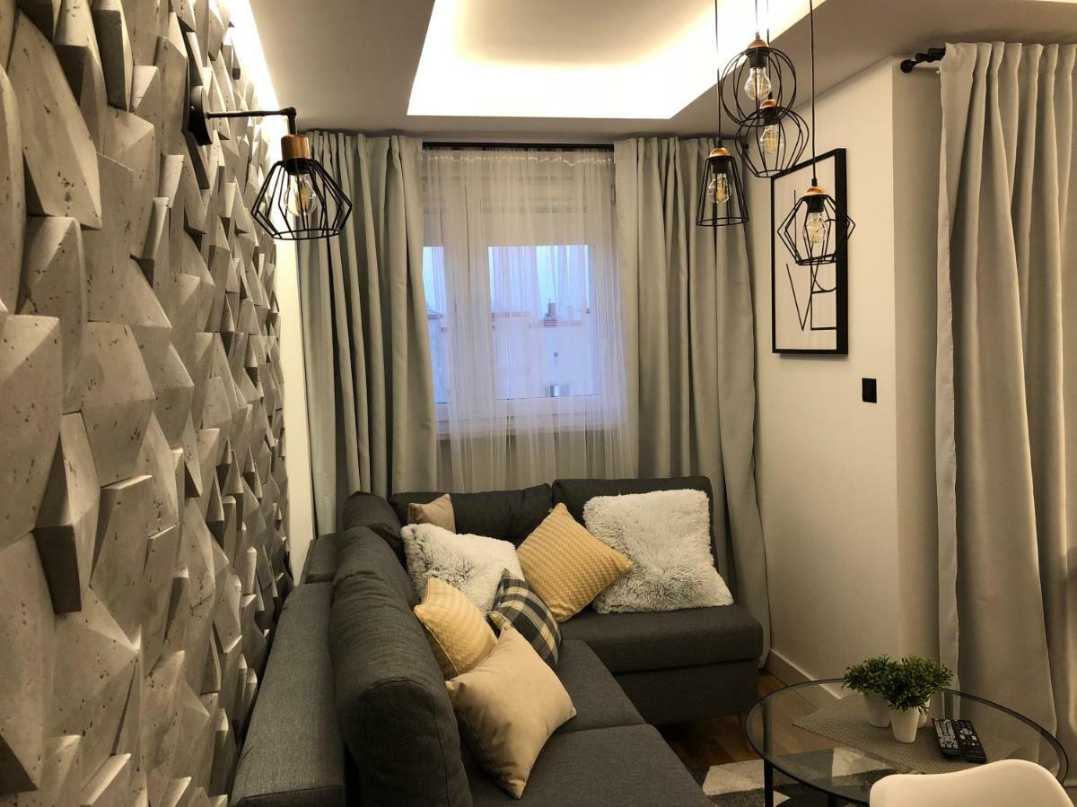 Family & Business Sauna Apartments Rynek Centrum Downtown - 2 Bedroom With Private Sauna, Balcony, Parking Kielce Bagian luar foto